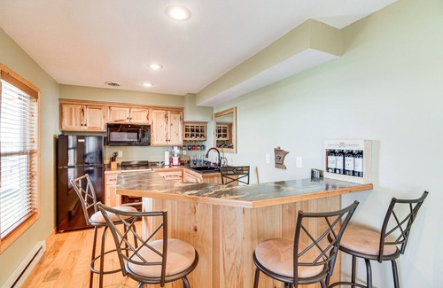 Alexandria Condo | Villa on Lake Darling: Fire Pit, Kayaks + Dock!