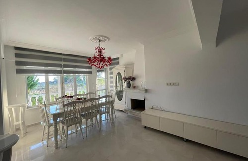 Manavgat Apartment | VILLA ON THE BEACH