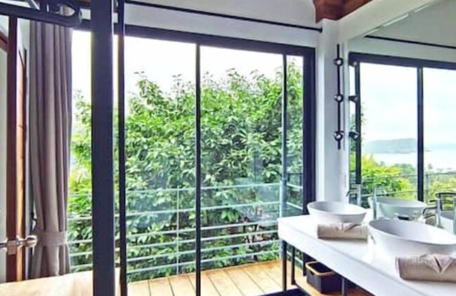 Ko Pha-ngan Villa | Villa on the Rock - 360 Bay View