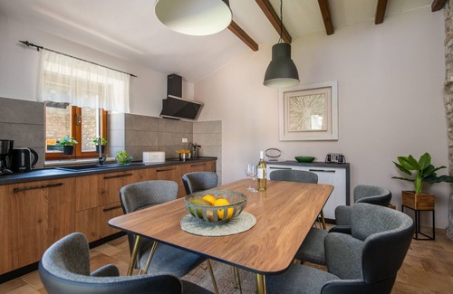 Krnica Villa | Villa Orada for 6 people with private pool & only 2.5 km from the beach