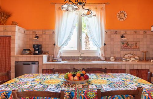 Menfi Villa | Villa Palazzo dei Fiori