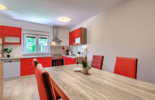 Jasenovica House | Villa Paliska by Interhome