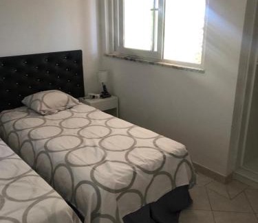 Armacao de Pera House | Villa Paradis Pêra - Quartos para férias