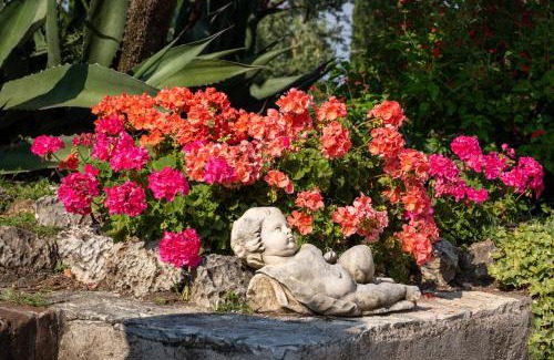 Sirmione Apartment | Villa Paradiso Apartment