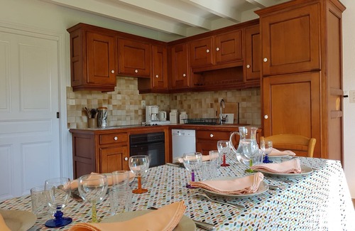 Ploemel House | Villa Parc in Illis, paradise for families and nature lovers.