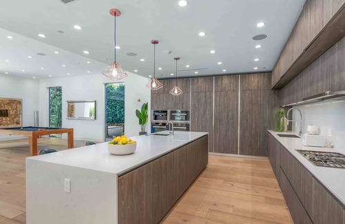 Beverly Grove Villa | Villa Pasha by LUXJB🥇Beverly Hills Mansion I Cinema I Gym🥇Award-Winner