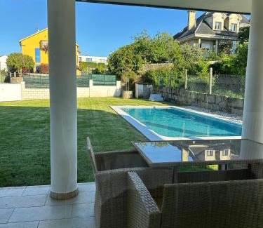 Vilagarcia de Arousa Villa | Villa Paxariño