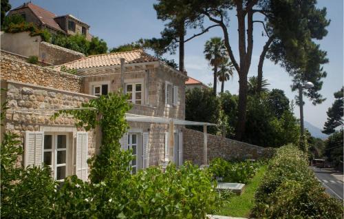 Pile House | Villa Paxos Palace Orti