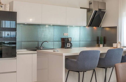 Pakostane House | Villa Petrel (V0151-K1) - Vrana