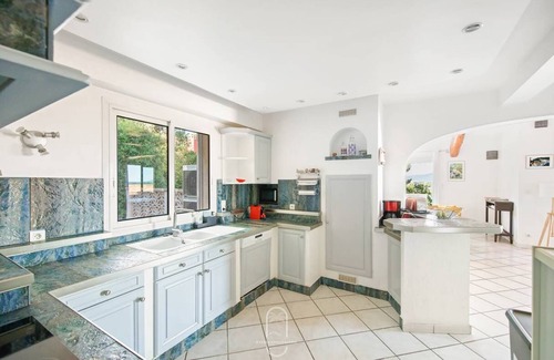 Hyeres House | Villa-Piscine 4 étoiles vue mer Farniente By HC