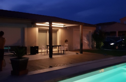 Cairanne House | VILLA PLAN FOOT 4 BEDROOMS IN CAIRANNE, ON THE WINE ROUTE.