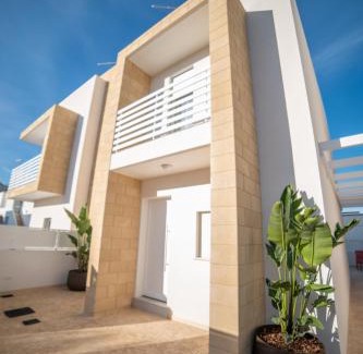 Torre Santa Sabina Apartment | VILLA PONENTE - Beach & Jacuzzi