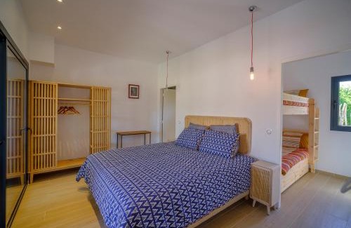 Ares Bed & Breakfast | Villa Poulpo