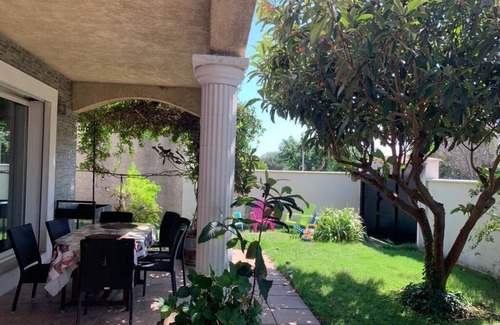 Lunel Villa | Villa Prés des Plages du Sud, Pour des Vacances Idyllique en Toute Intimité !