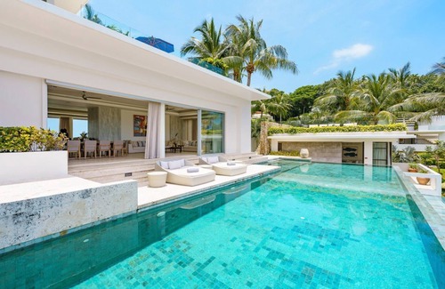 Choeng Mon Villa | Villa Prija - Six Bedroom Villa, Sleeps 12