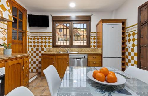 Casabermeja Villa | Villa privada, piscina y gym, a 20 min de Málaga