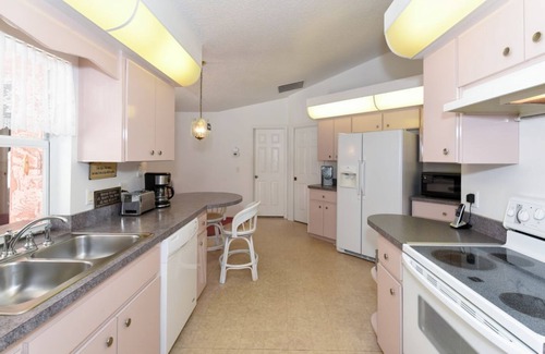 South Venice Villa | Villa, private Pool, 2 Miles from Manasota Beach, fenced Backyard, Pet friendly