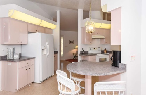 South Venice Villa | Villa, private Pool, 2 Miles from Manasota Beach, fenced Backyard, Pet friendly