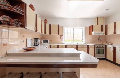 Albufeira Villa | Villa Quinta Jolu - 4 Bed private Villa with pool close to shopping and.