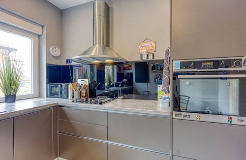 Zbandaj Villa | Villa Ravina in Radmani