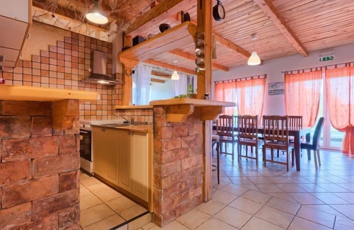 Kaldanija House | Villa Renzo by Interhome