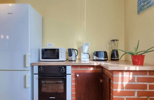 Kaldanija House | Villa Renzo by Interhome