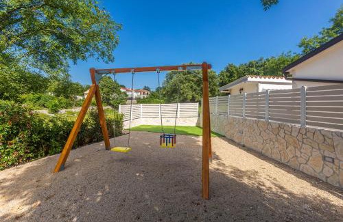 Milovcici Villa | Villa Roko