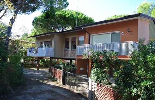 Bibione Villa | VILLA ROSANNA WI-FI - NEAR THERMAE