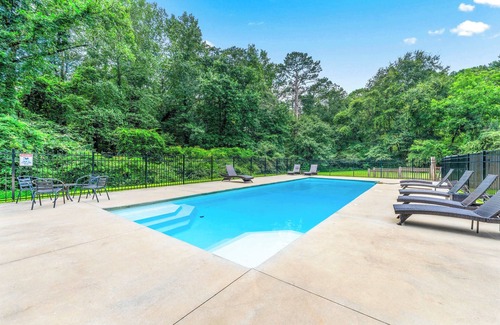 Lithonia Villa | Villa Rose Estate – Pool & Gated on 20 Acres Secluded