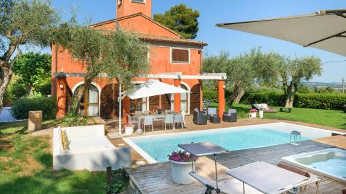 Misano Adriatico Villa | VILLA ROSSA 12, Emma Villas