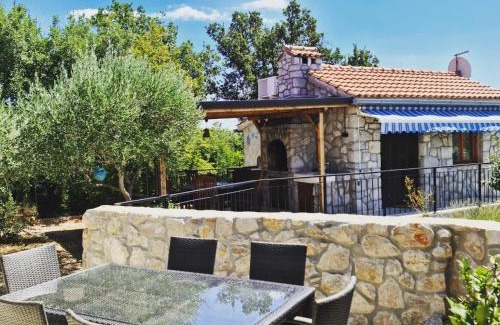 Milohnici Apartment | Villa Rossi