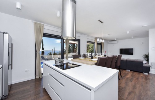 Starigrad Villa | Villa Royal Promons ZadarVillas