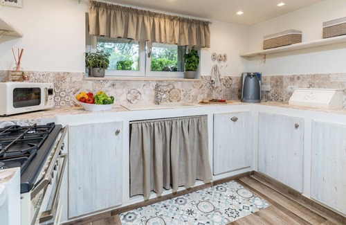 Castellana Grotte Villa | Villa Rudy 8, Emma Villas