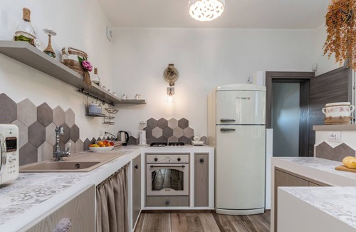 Castellana Grotte Villa | Villa Rudy 8, Emma Villas