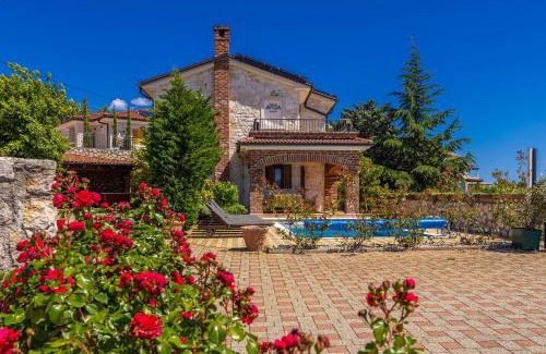 Linardici Villa | Villa Rustica
