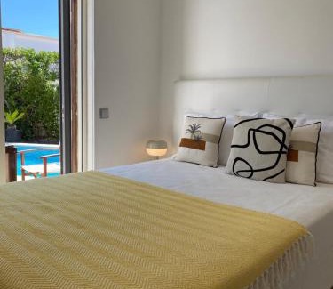 Areias de Sao Joao Villa | Villa São Rafael, Boutique Villa & Private Pool