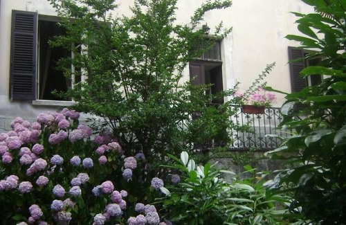 San Siro House | Villa San Siro typical noble residence directly on Lake Como