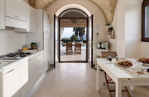 Marina di Pescoluse Villa | Villa Serena 4, Emma Villas