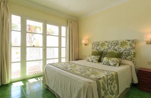 Matagorda Villa | Villa Sol - Three Bedroom Villa, Sleeps 6