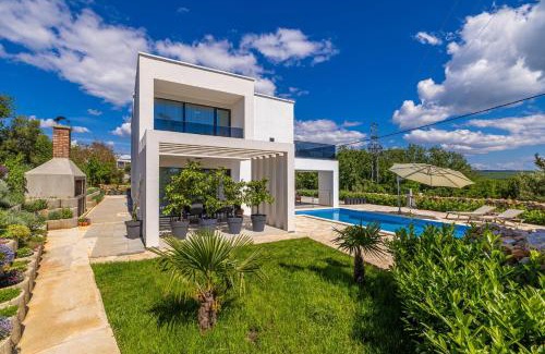 Linardici Villa | Villa SPLENDIDA