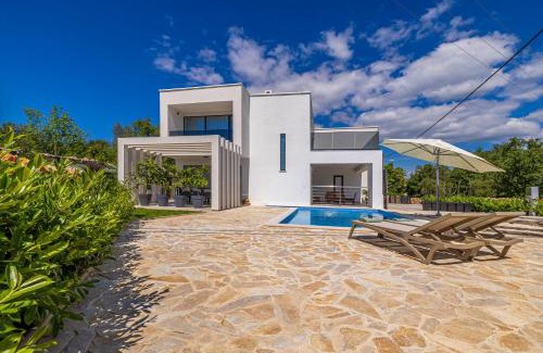 Linardici Villa | Villa SPLENDIDA