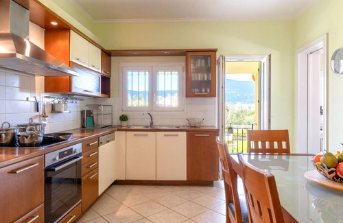 Dassia Villa | Villa Spyrelia in Dassia
