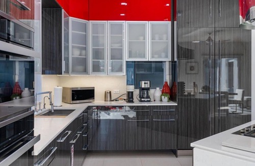 Coral Shores Villa | Villa St Barth Waterfront & Pool