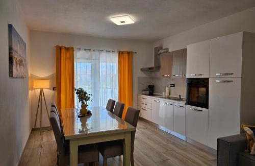 Karlobag Apartment | Villa Stella with pool and seaview