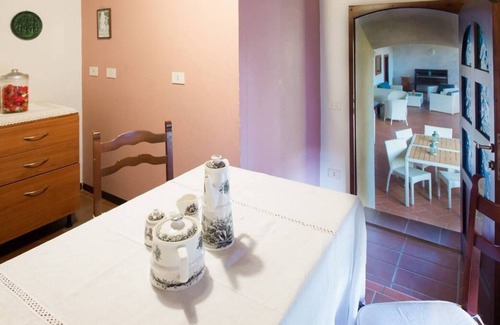 Massino Visconti Apartment | Villa Stresa Tulipano - 6 Guests