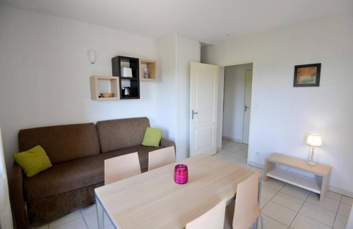 Azille Hotel | Villa-style Getaway: Apartments w/Terrace/Balcony, Kitchen, Seasonal Pool & BBQ