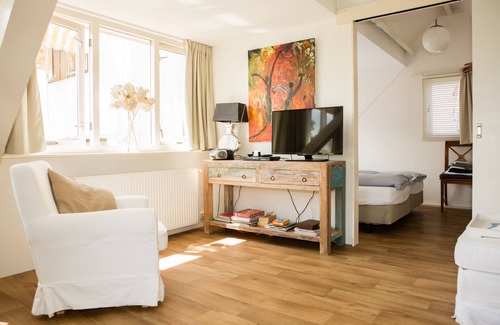 Scheveningen Bed & Breakfast | Villa Suisse Bed & Breakfast