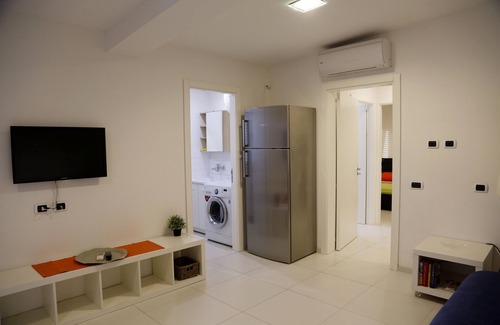 Ragusa House | Villa surrounded by gardens and swimming pool, maximum relaxation, pets allowed