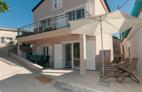 Cove Murtar Apartment | Villa Sv. Martin