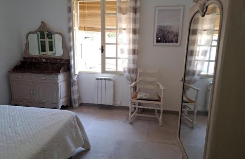 Greoux-les-Bains Apartment | VILLA T2